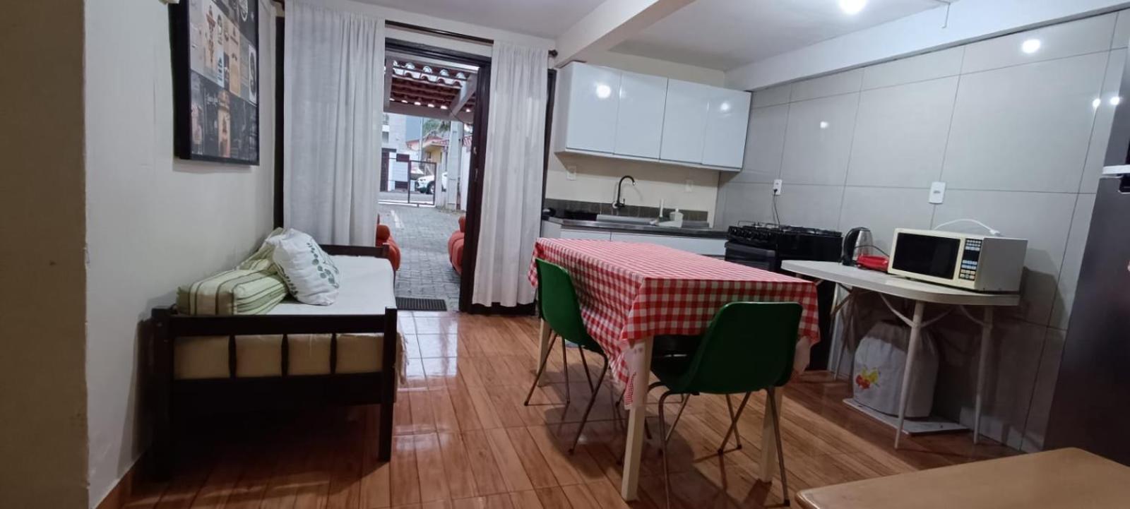 Apartamento Terreo Com Ar Condicionado E 2 Suites Bem Localizado Гаропаба Экстерьер фото